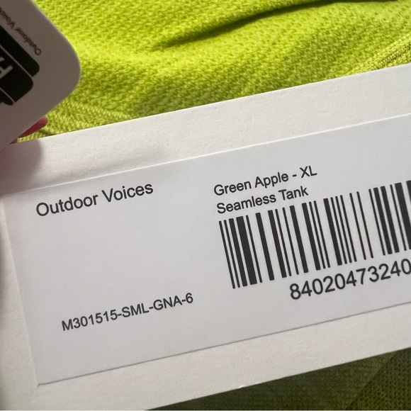 Outdoor Voices Men’s Green Apple Seamless Pique Tank Top Shirt Size XL - Picture 3 of 11